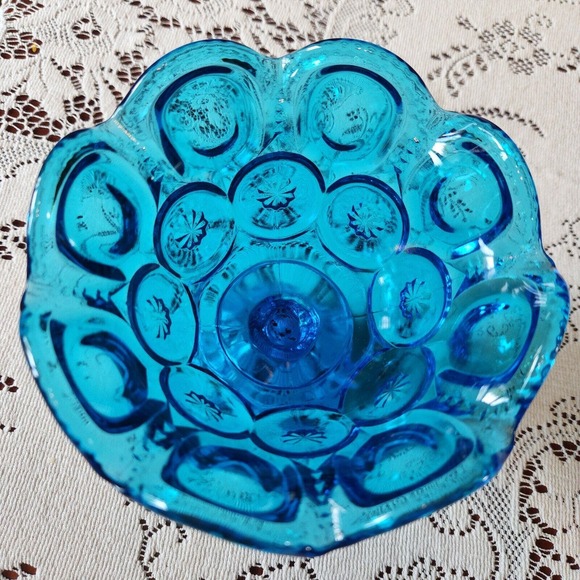 L.E. Smith Moon and Star Colonial Blue Scalloped Compote - Picture 3 of 6